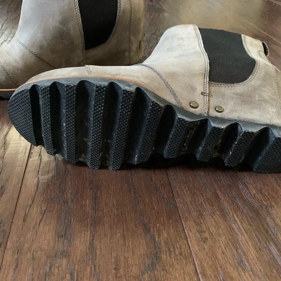 Sorel Joan of Arctic wedge bootie - Picture 2 of 5